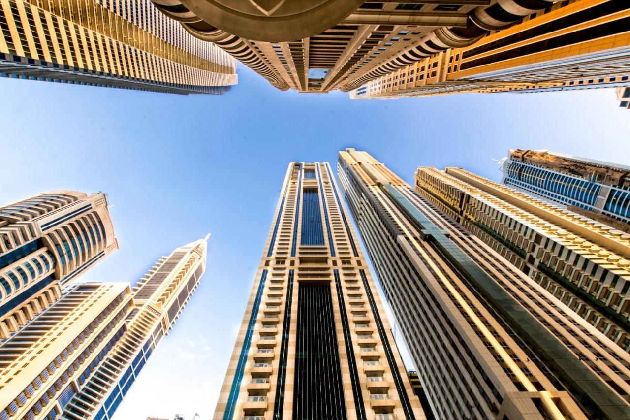 Small Budget Rooms For 'Girls' Only In Dubai, Marina Екстериор снимка